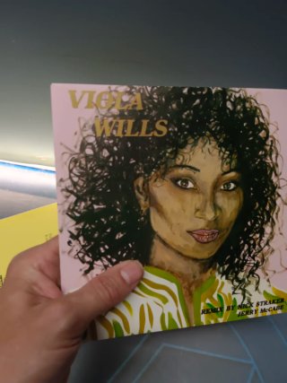 2 singles Viola Wills, Tune In For Lovin' y mas