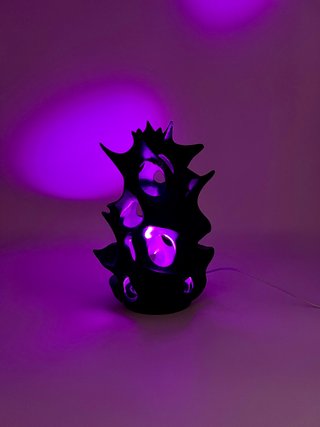 Abyss Lamp – Lámpara Escultural LED RGB