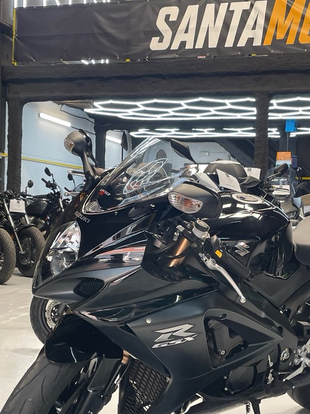Suzuki GSX-R 1000 k7 k8