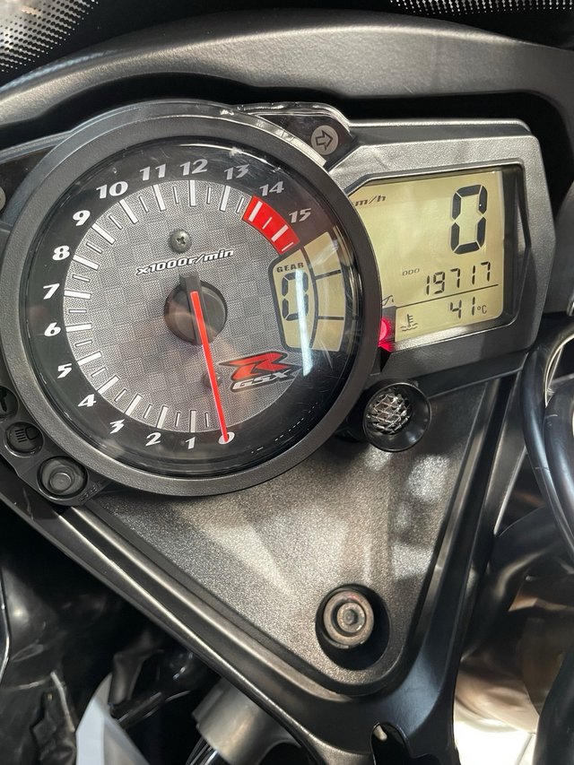 Suzuki GSX-R 1000 k7 k8
