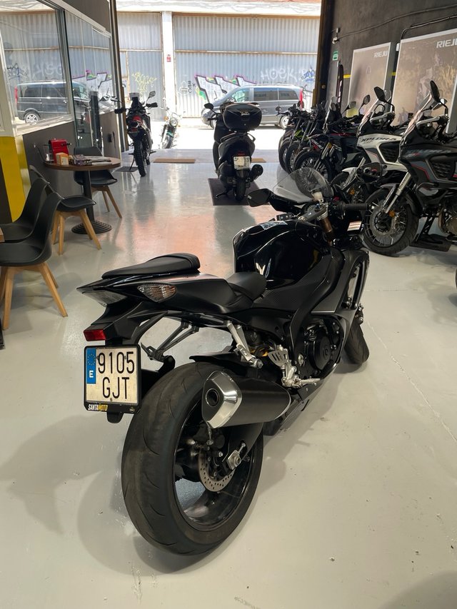 Suzuki GSX-R 1000 k7 k8