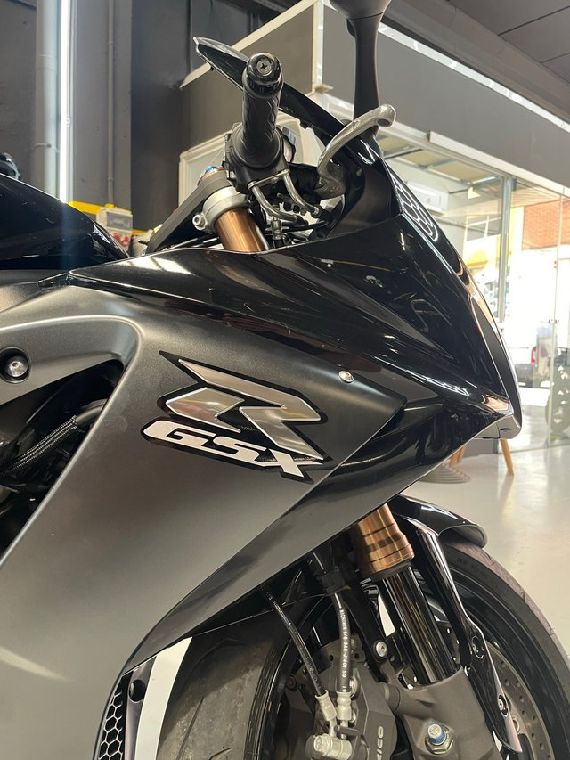 Suzuki GSX-R 1000 k7 k8