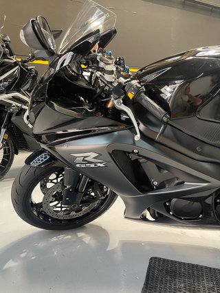 Suzuki GSX-R 1000 k7 k8