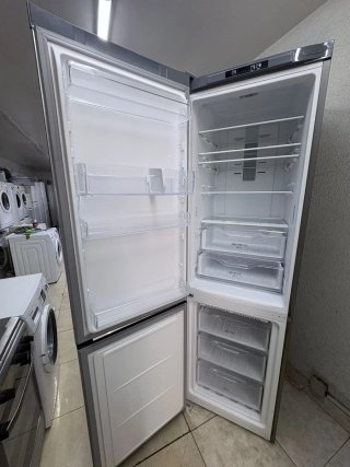 Frigorífico Indesit Combi No Frost
