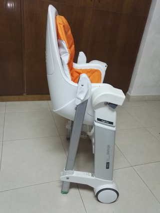 Trona Inglesina Zuma + Lote alimentación