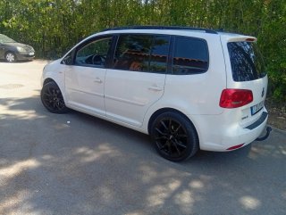 Volkswagen Touran 2013