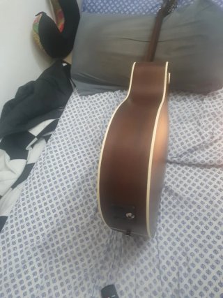 Guild OM-24OCE Guitarra Acústica