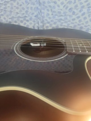 Guild OM-24OCE Guitarra Acústica