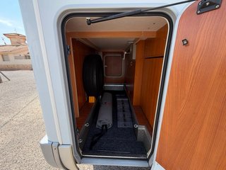Autocaravana ERIBA Van 513