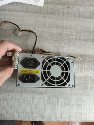 Fuente Alimentación PC 230W Antigua