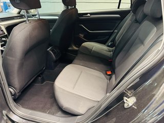 Volkswagen Passat 2022
