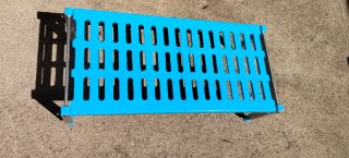 Prestatgeria alumini inox. / Estantería metálica a