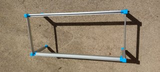 Prestatgeria alumini inox. / Estantería metálica a