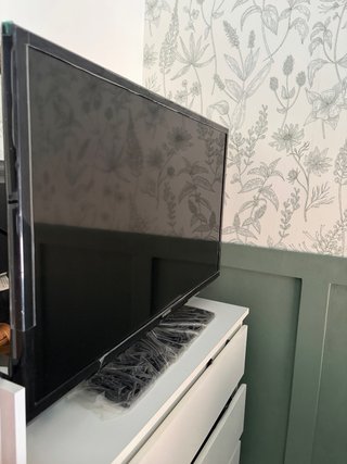 TV Samsung 32 Negra