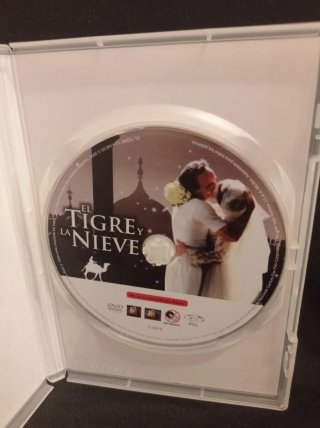 El Tigre y la Nieve DVD Roberto Benigni
