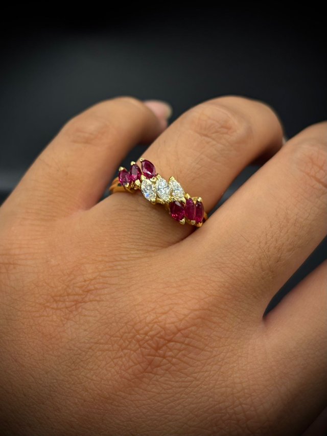 ANILLO ORO CON RUBIS Y DIAMANTES 18K 4,22GR T15