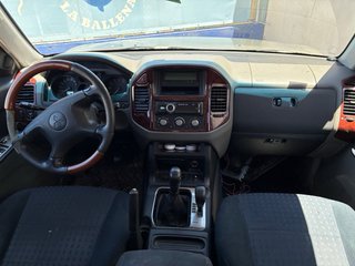Mitsubishi Montero 2006