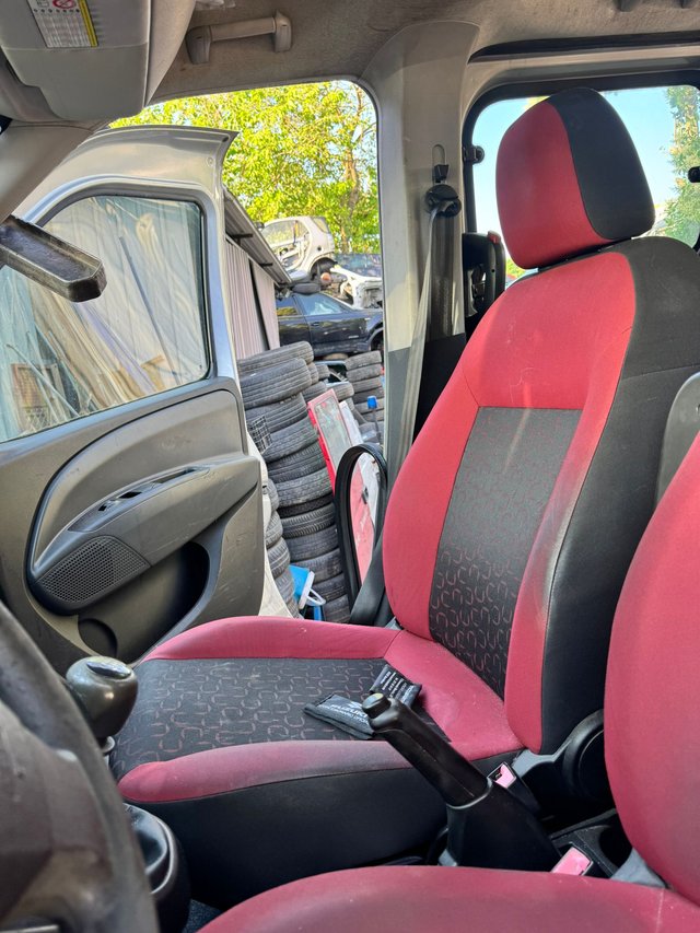 Despiece Fiat Doblo 2010