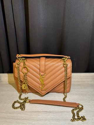 Bolso nuevo color maquillaje