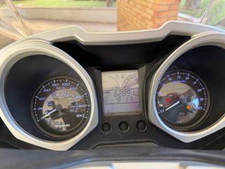 Kawasaki J300 ABS Blanca 2016