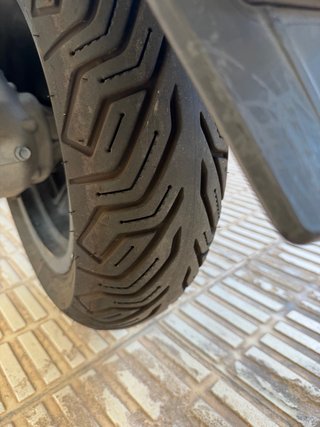 Kawasaki J300 ABS Blanca 2016