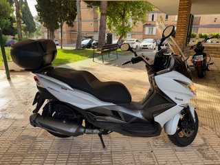 Kawasaki J300 ABS Blanca 2016