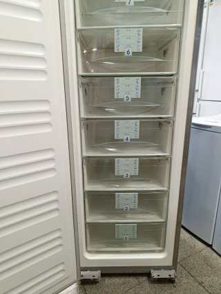 Congelador Liebherr Inox 1.85x60cm No Frost