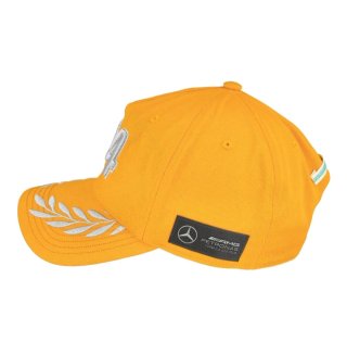 Gorra Adidas x Bad Bunny x Mercedes-AMG Petronas.