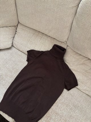 Top jersey marrón Zara de cuello alto