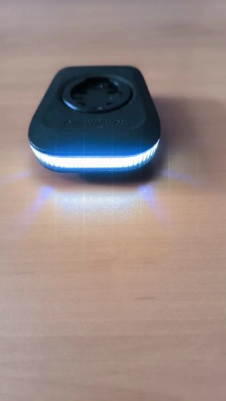 RAVEMEN FR160 Luz frontal alta intensidad