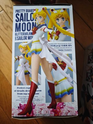 SUPER SAILOR MOON II Ver. A GLITTER & GLAMOURS
