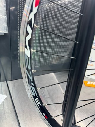 Rueda trasera 27.5 QR cierre, piñón rosca