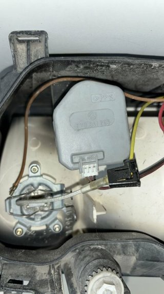 Skoda 1887422 faro izq 6y1 941 015r fabia 6y2 6y3
