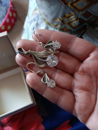 Conjunto Plata 925 Apart Colgante y Pendientes