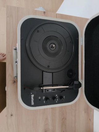 Tocadiscos Maleta Swingson Beige y Negro bloethoth