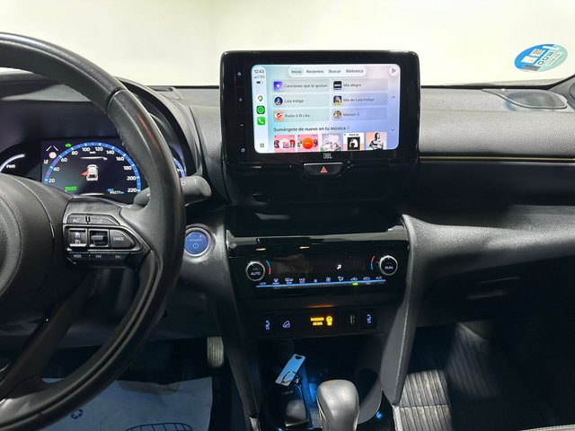 Toyota Yaris Cross 120H PREMIERE EDITION 4X4