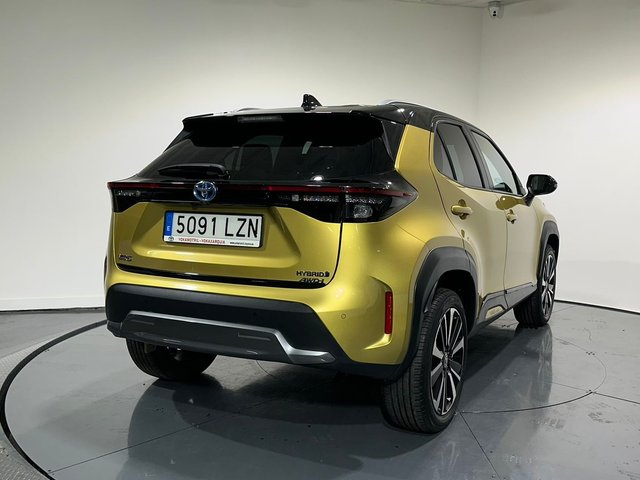 Toyota Yaris Cross 120H PREMIERE EDITION 4X4