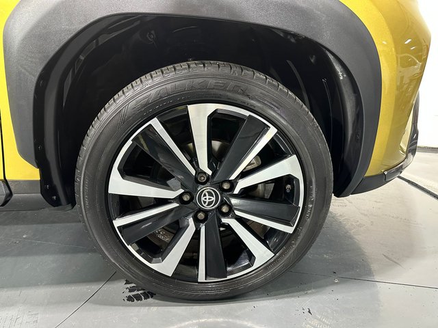 Toyota Yaris Cross 120H PREMIERE EDITION 4X4