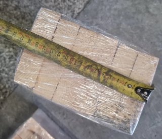 Madera para barbacoa/chimenea