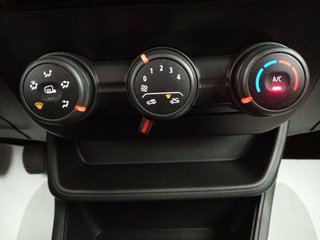 Renault Express Confort 1.5 Blue dCi 55 kW (75 cv)