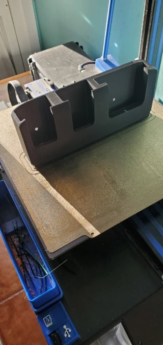 Soporte para mandos TV y móvil