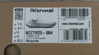 NNormal Tomir 2.0 NN Talla 41 1/3 (2 usos)