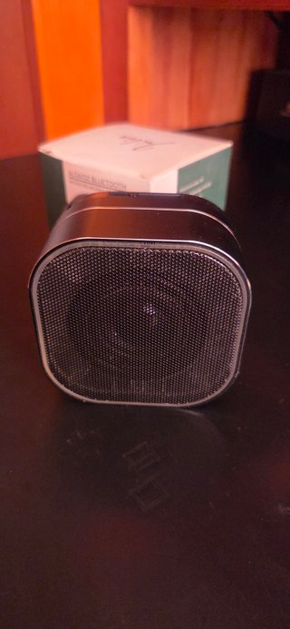 Altavoz Bluetooth Julia Negro