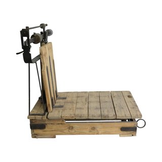 Báscula Industrial Madera Siglo XIX
