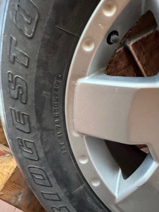 Llanta Bridgestone Dueler H/T Toyota Land Cruiser