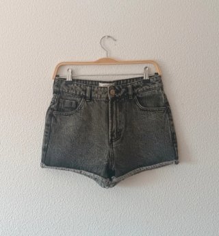 Pantalón corto vaquero Mango Talla 36