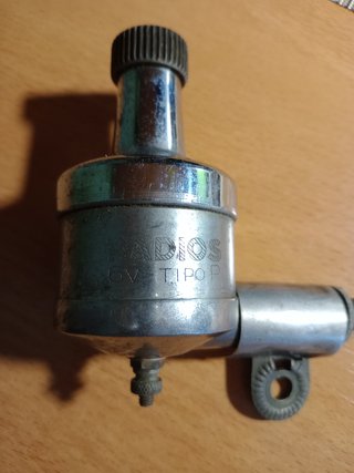 Dinamo Bicicleta Antigua Radios 6V Tipo P