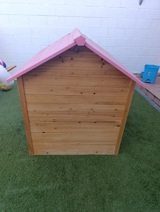 Casita de madera infantil