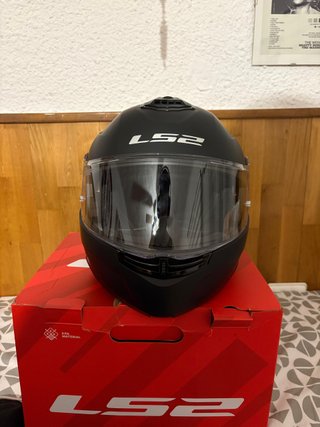 Lote casco modular negro mate y guantes de moto