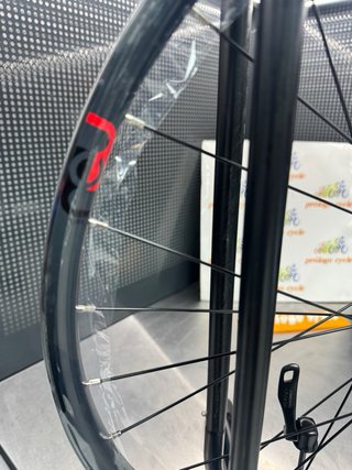 Rueda Trasera 27.5 Gurpil Disco 6T 8/11v cierre qr
